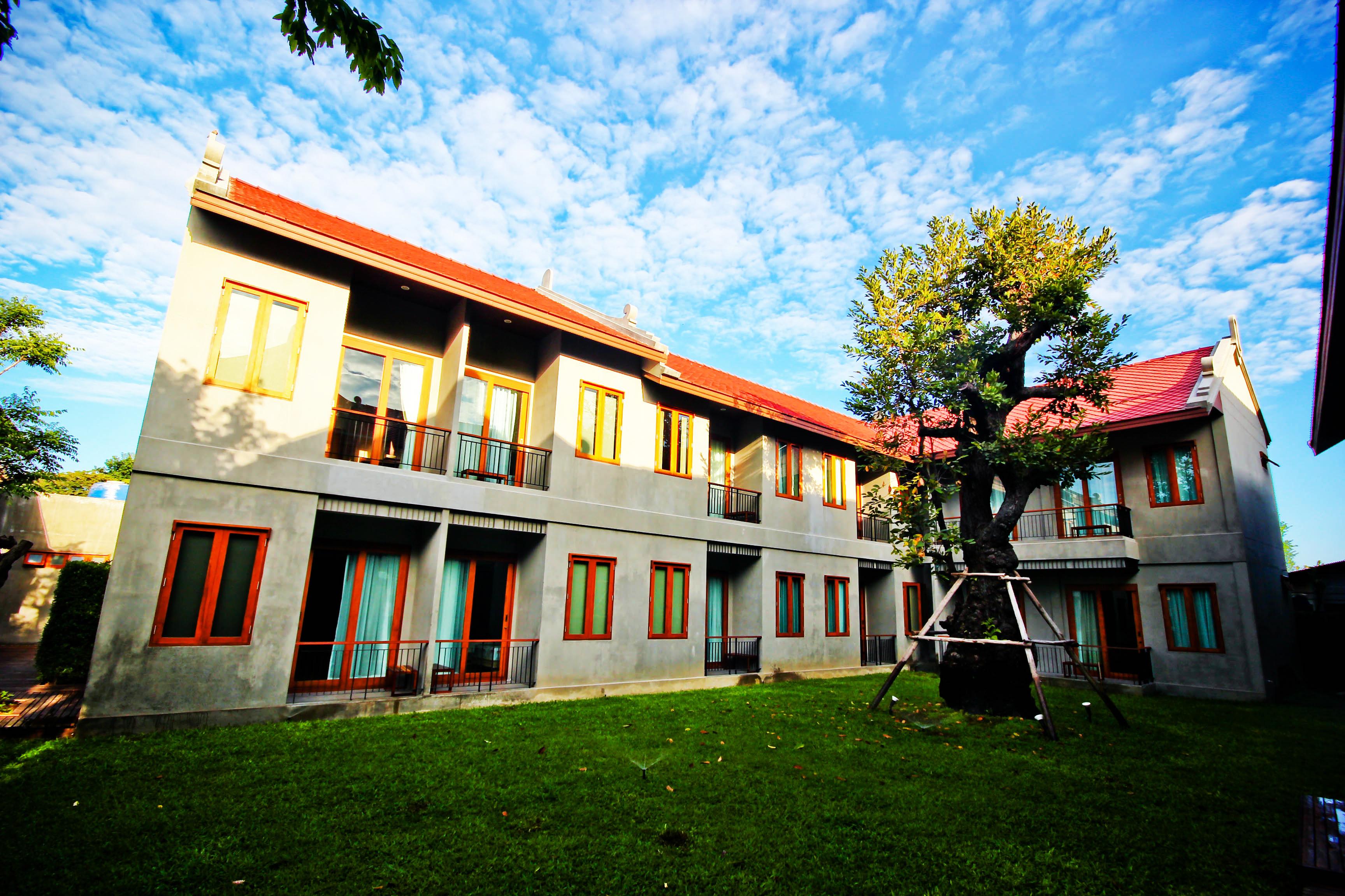 Chu Hotel Chiang Mai Exteriör bild