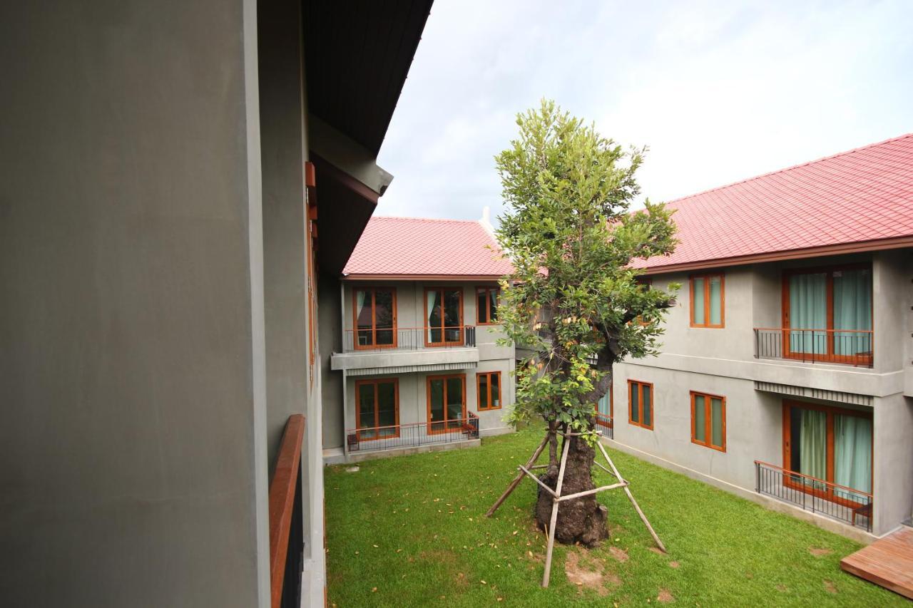 Chu Hotel Chiang Mai Exteriör bild